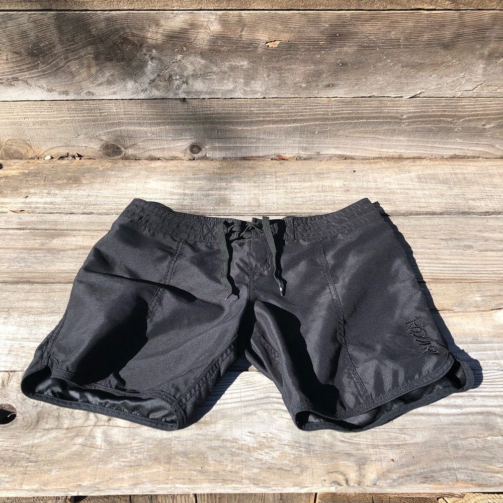 RIP CURL black board shorts